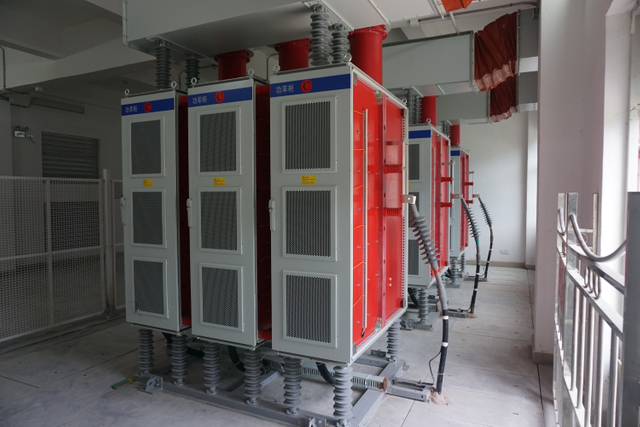 Sinopak 6,6 кВ Внутренний статический генератор переменного тока с воздушным охлаждением для запуска компрессора